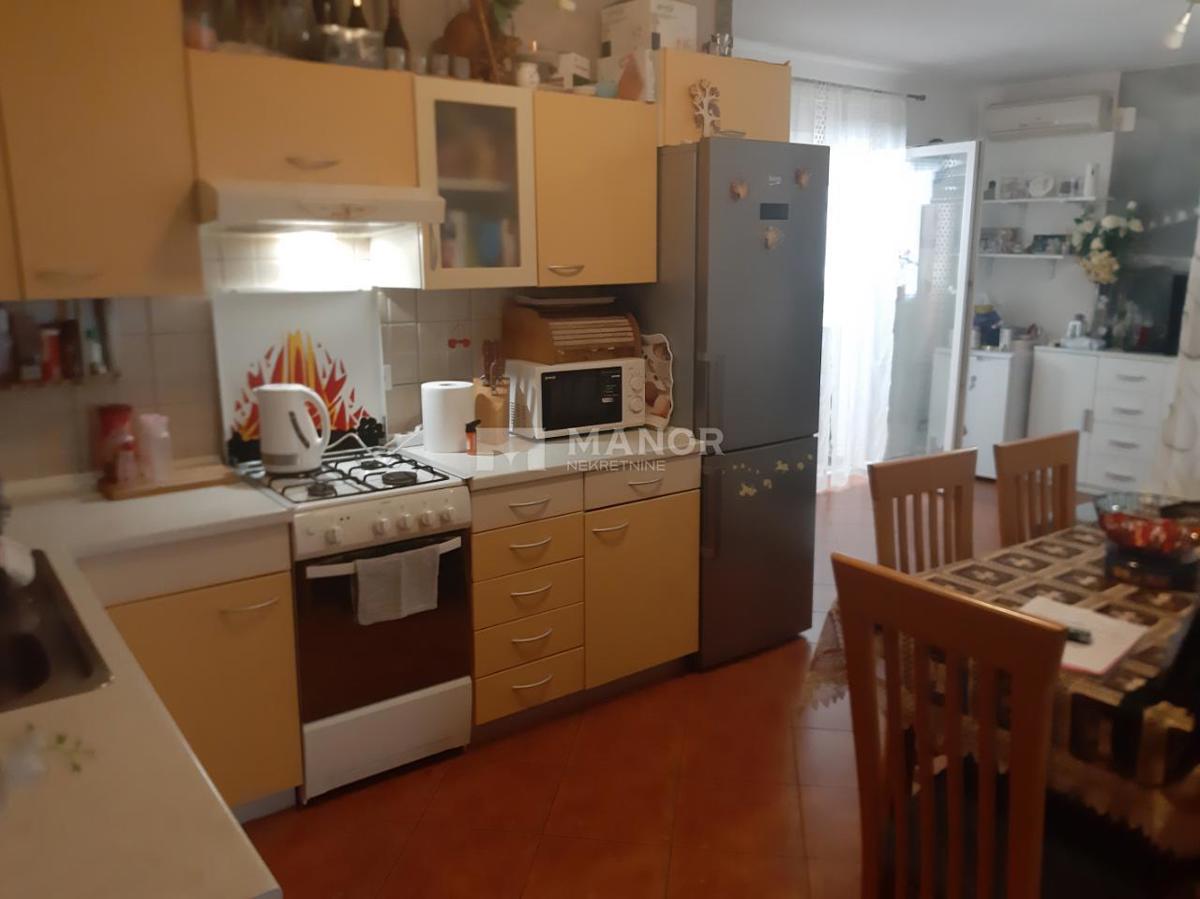 Appartamento Marinići, Viškovo, 92m2