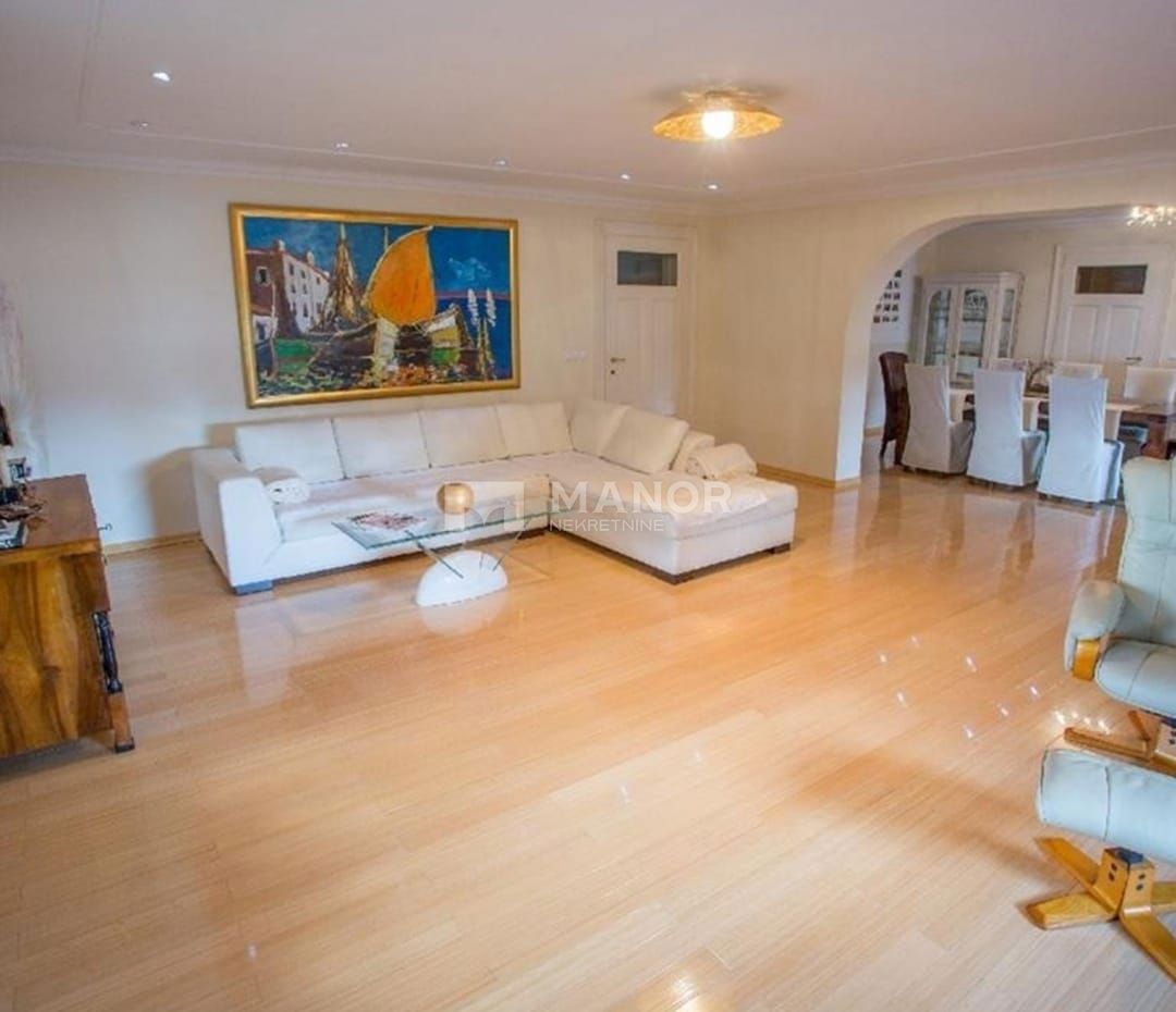 Appartamento Opatija - Centar, Opatija, 123m2