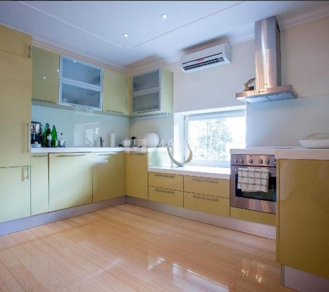 Appartamento Opatija - Centar, Opatija, 123m2