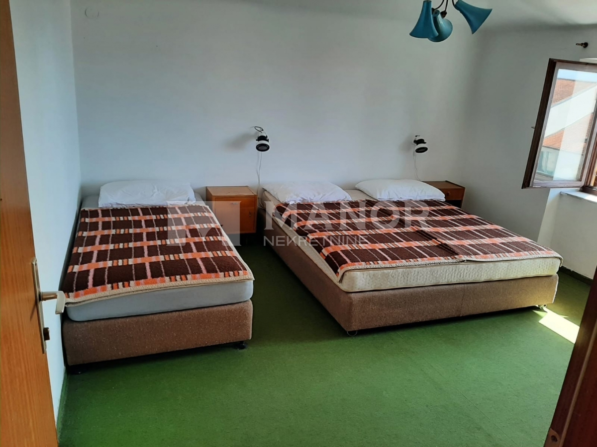 Casa Novi Vinodolski, 450m2