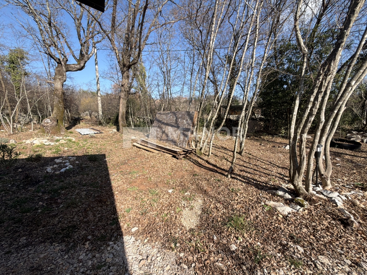 Kras, Dobrinj, 770m2