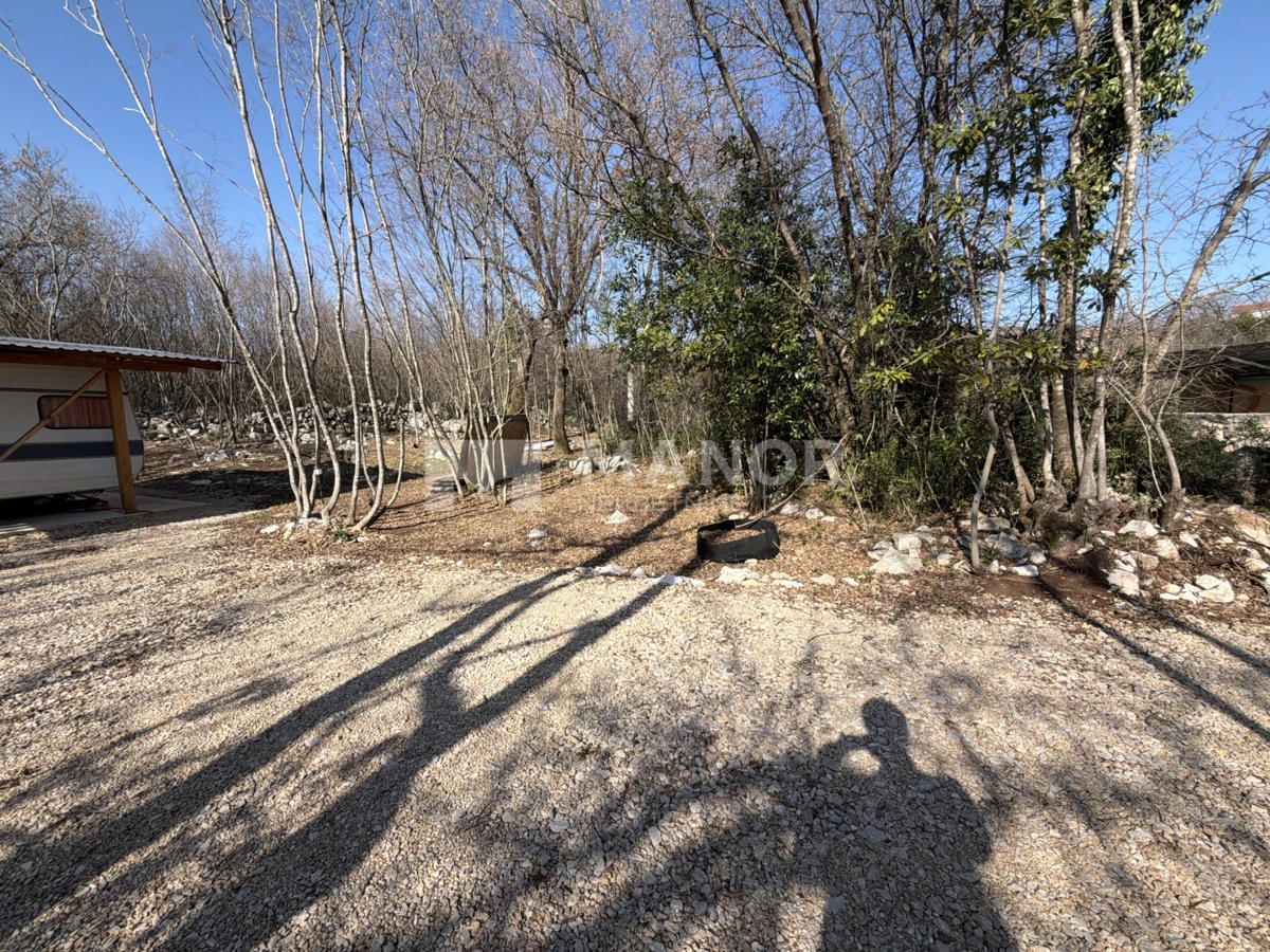 Kras, Dobrinj, 770m2