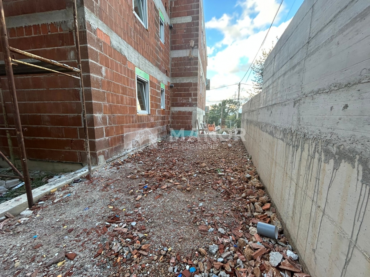 Appartamento Drenova, Rijeka, 57m2