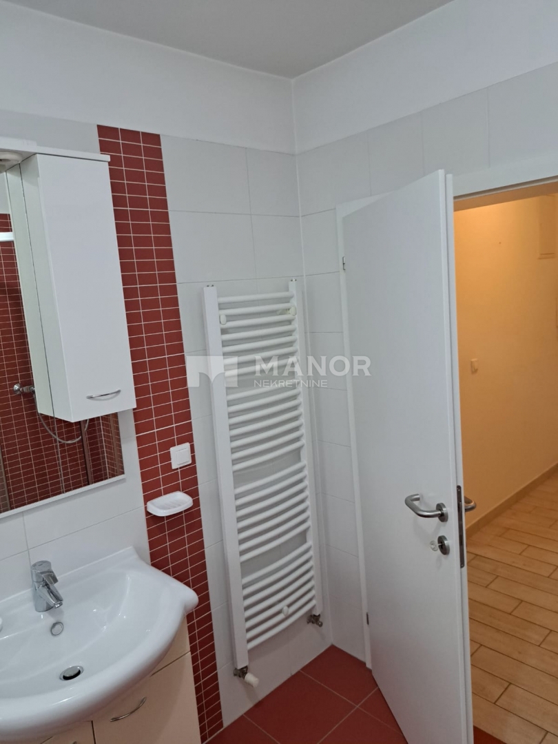 Appartamento Hosti, Rijeka, 78m2