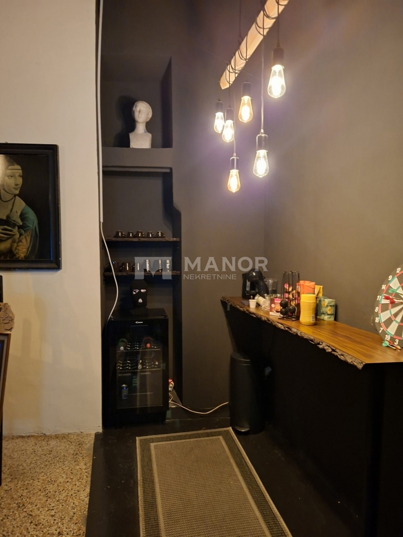 Commerciale Centar, Rijeka, 95m2