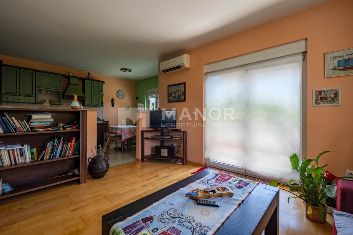 Appartamento Zamet, Rijeka, 77m2