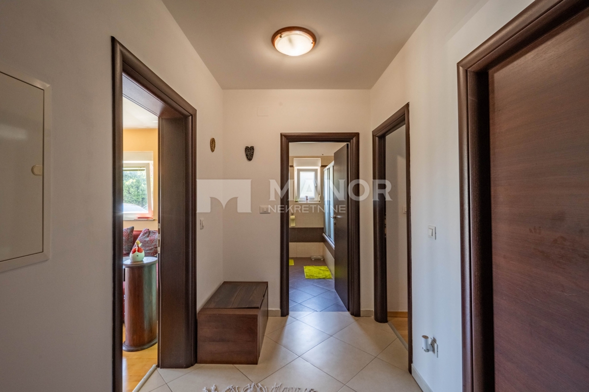 Appartamento Zamet, Rijeka, 77m2