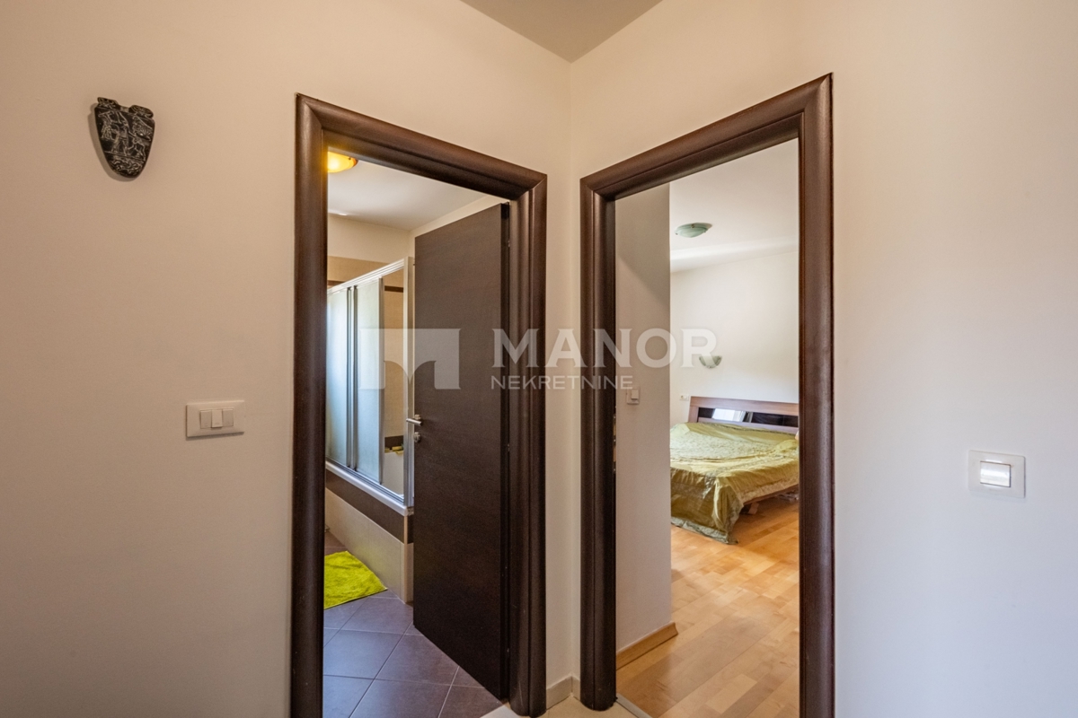 Appartamento Zamet, Rijeka, 77m2