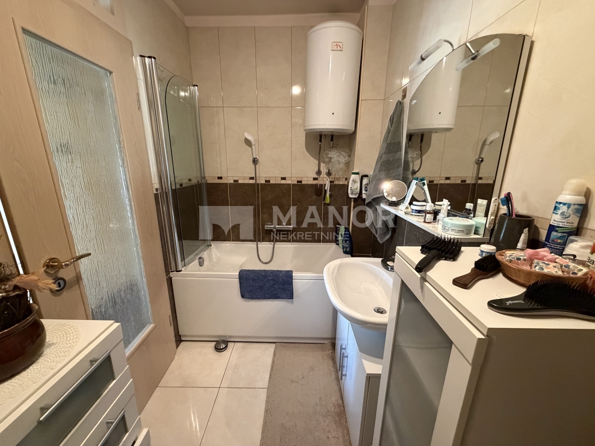 Appartamento Pećine, Rijeka, 67m2