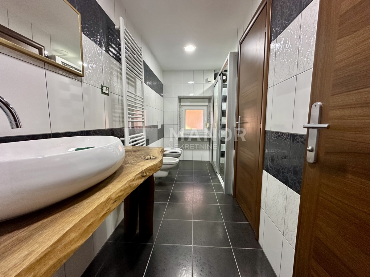 Casa Kraljevica, 1m2