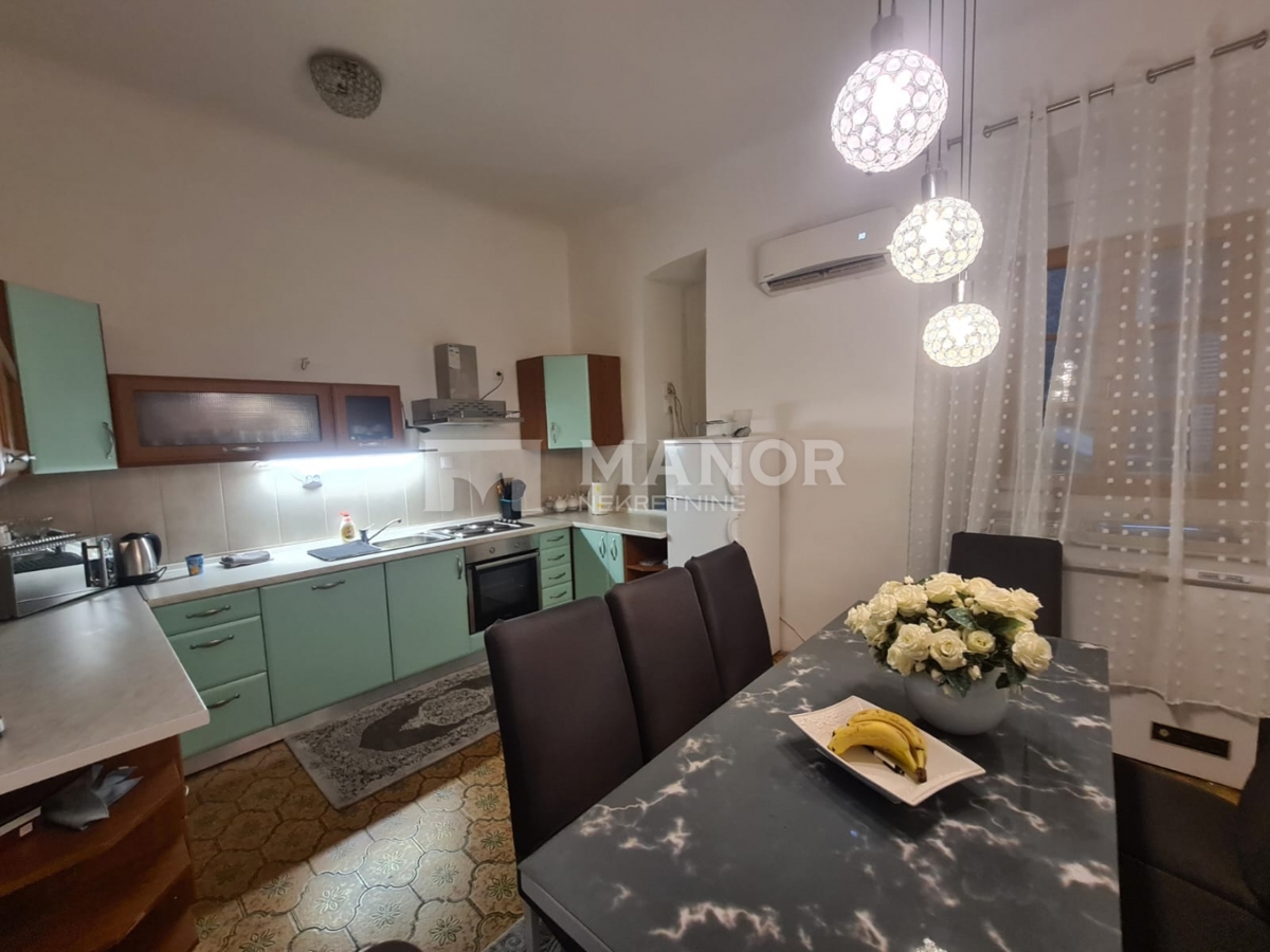 Appartamento Centar, Rijeka, 106m2