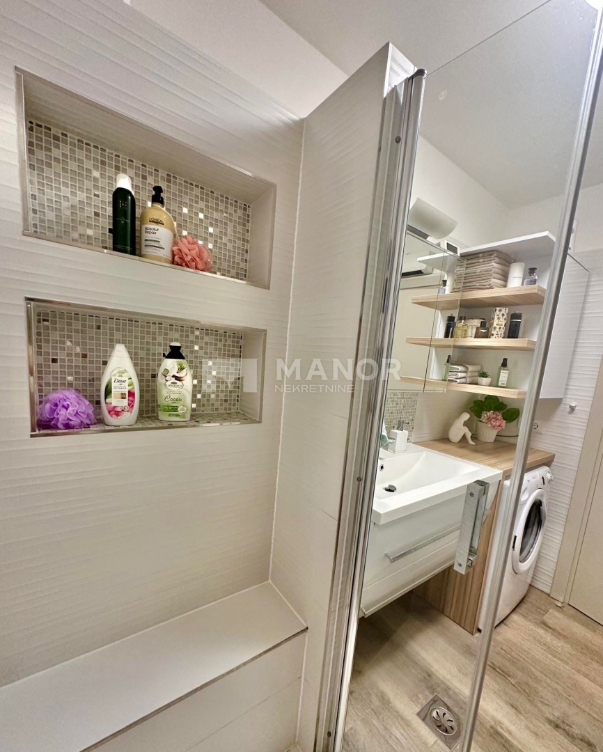 Appartamento Zamet, Rijeka, 65m2