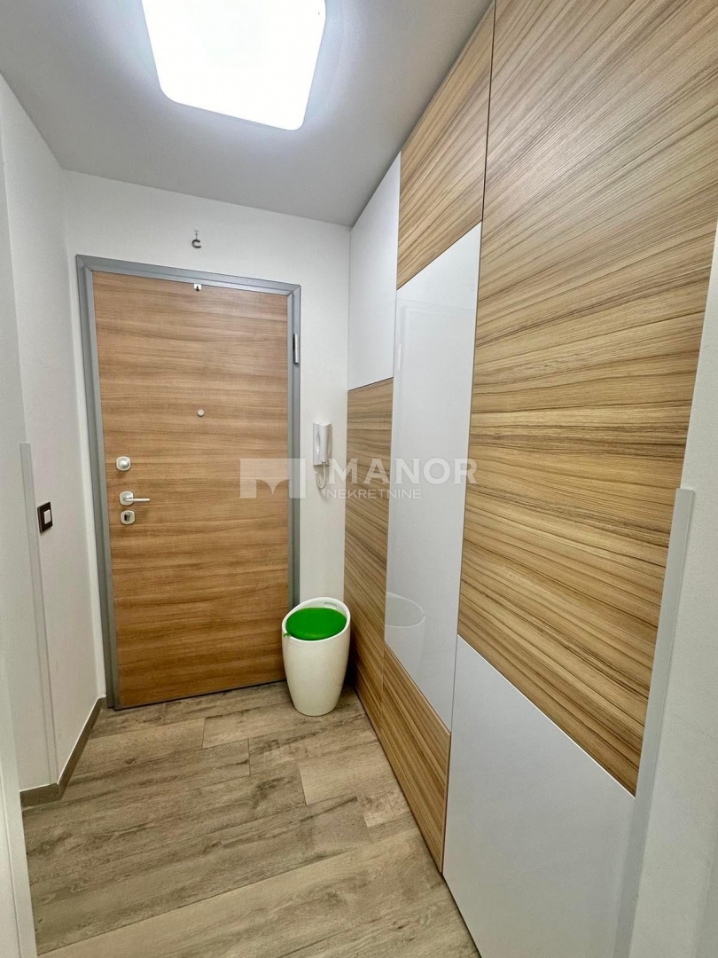 Appartamento Zamet, Rijeka, 65m2