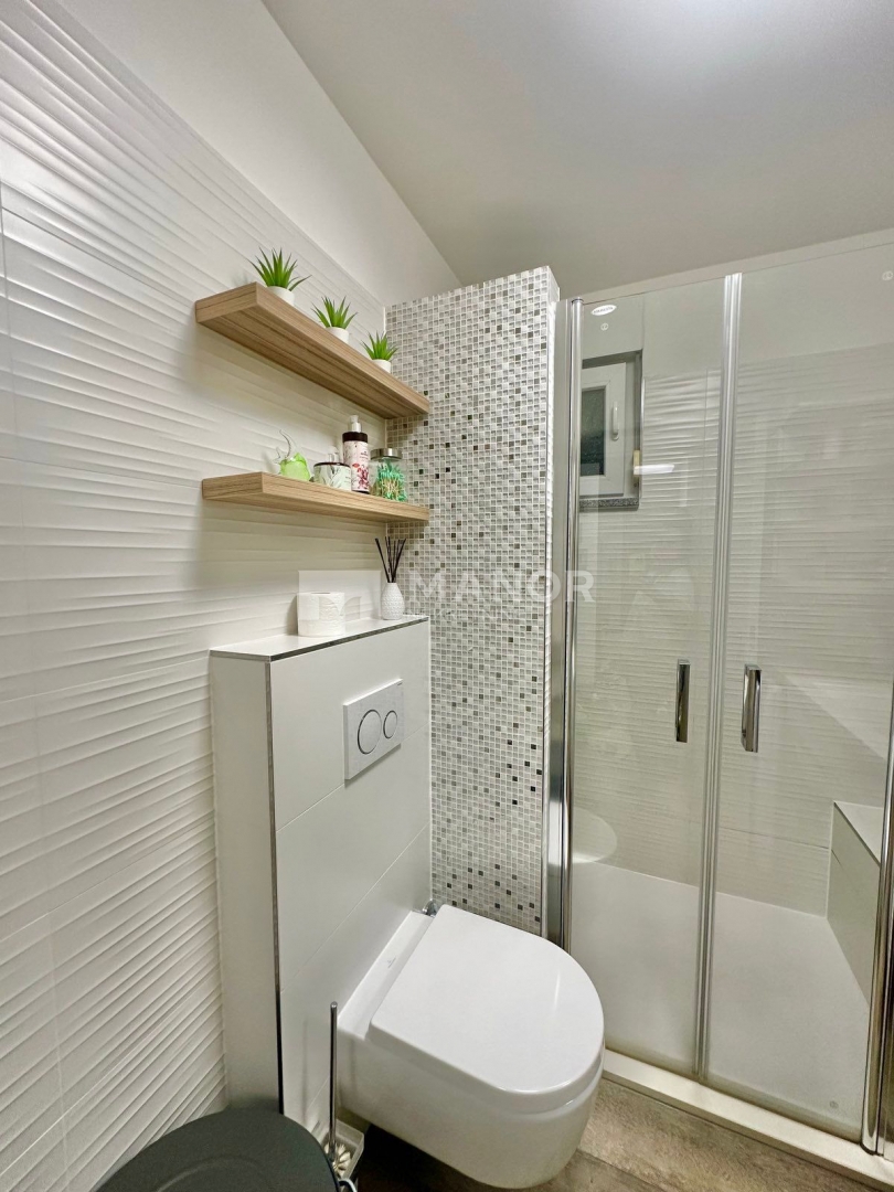 Appartamento Zamet, Rijeka, 65m2
