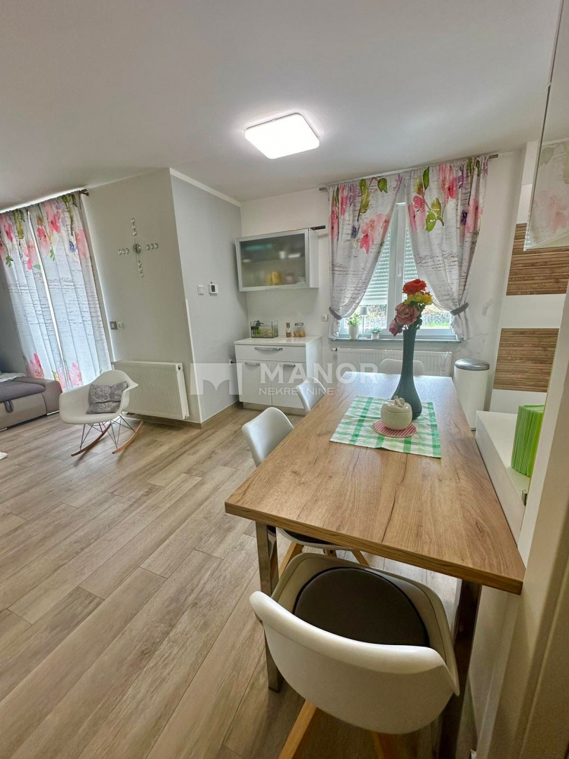 Appartamento Zamet, Rijeka, 65m2