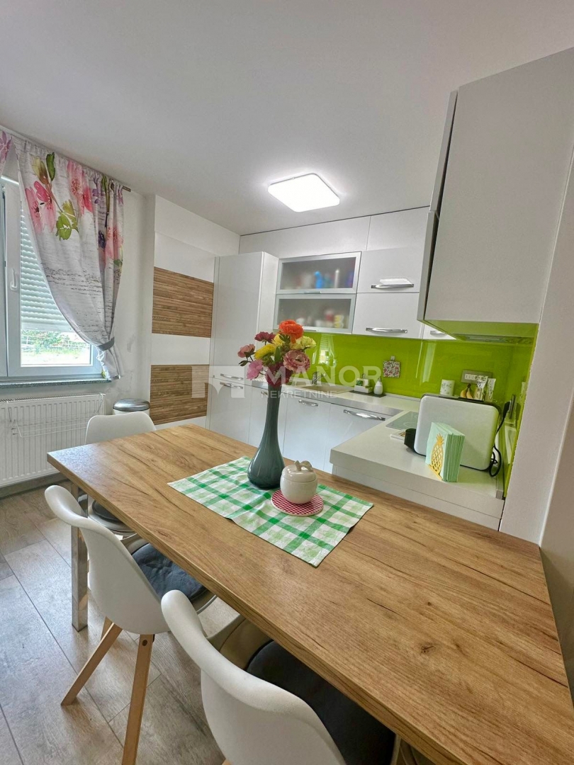 Appartamento Zamet, Rijeka, 65m2