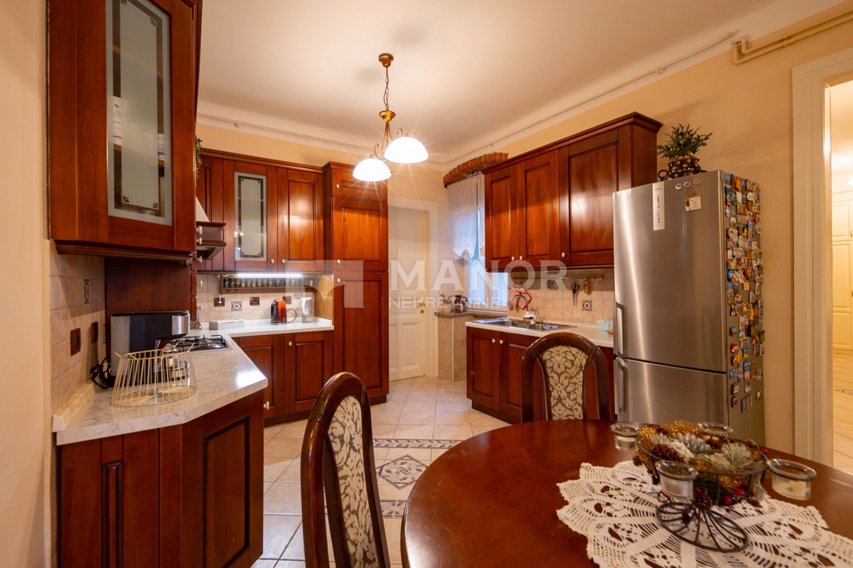 Appartamento Centar, Rijeka, 105m2