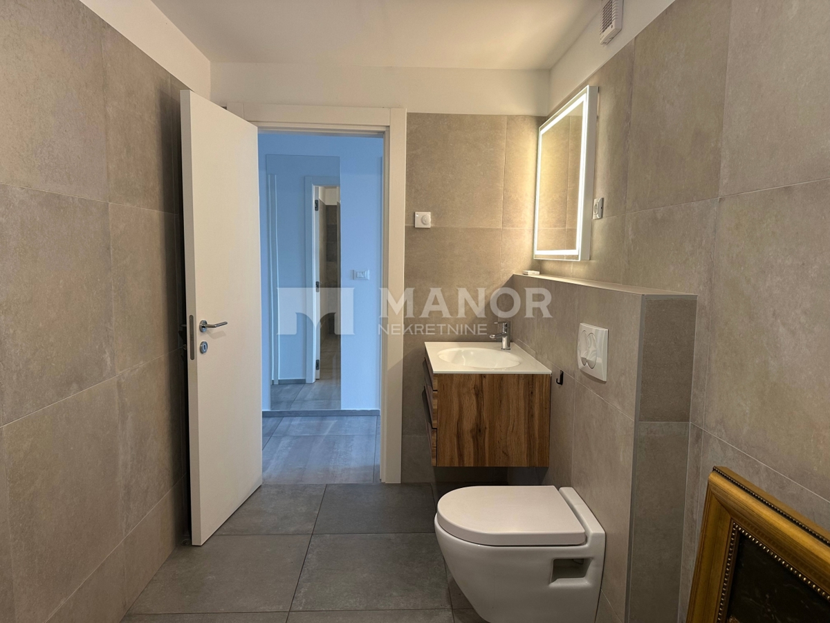 Appartamento Krimeja, Rijeka, 1m2