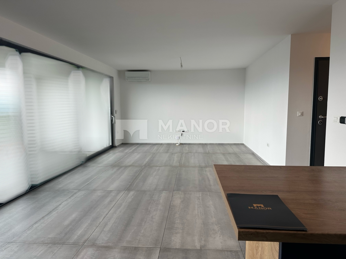 Appartamento Krimeja, Rijeka, 1m2