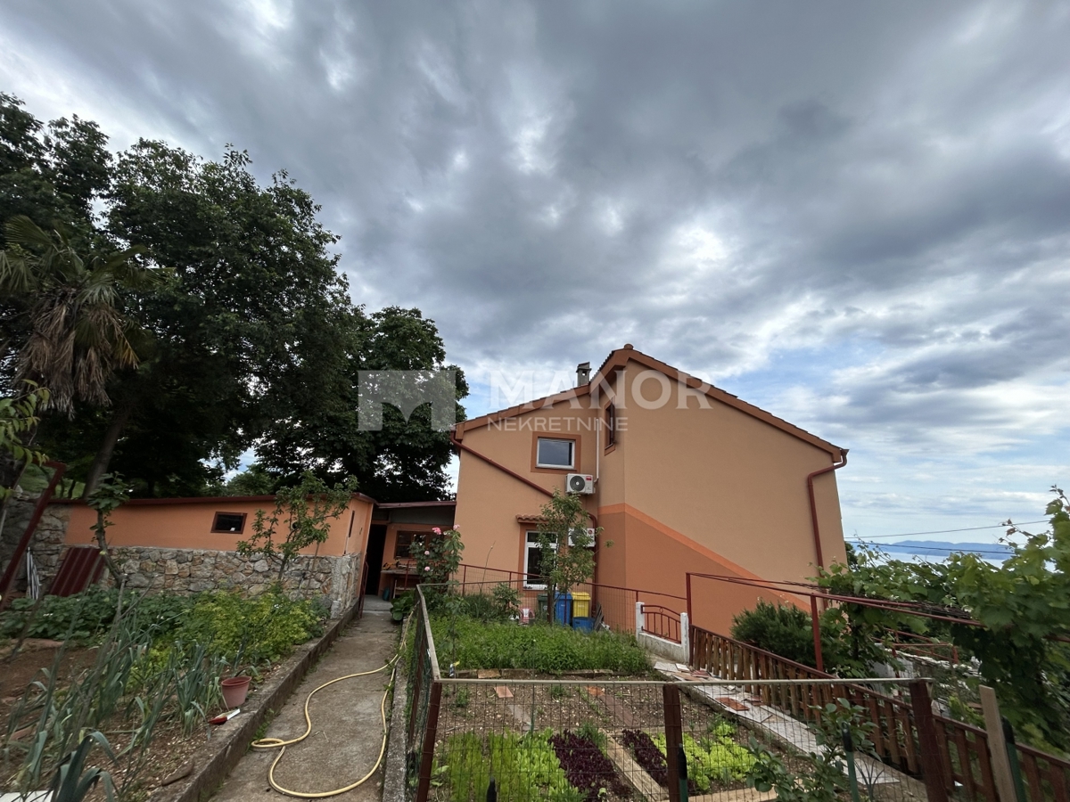 Appartamento Pehlin, Rijeka, 250m2