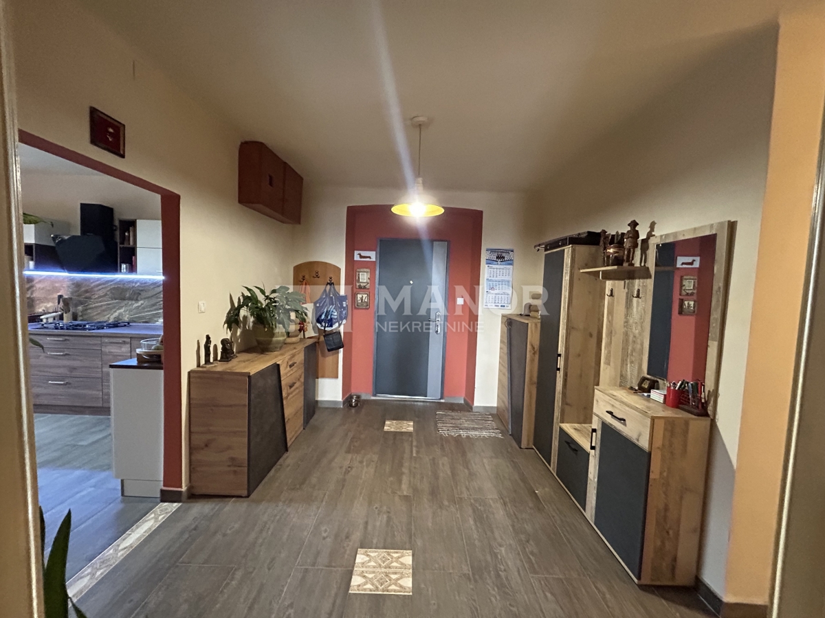 Appartamento Pehlin, Rijeka, 250m2