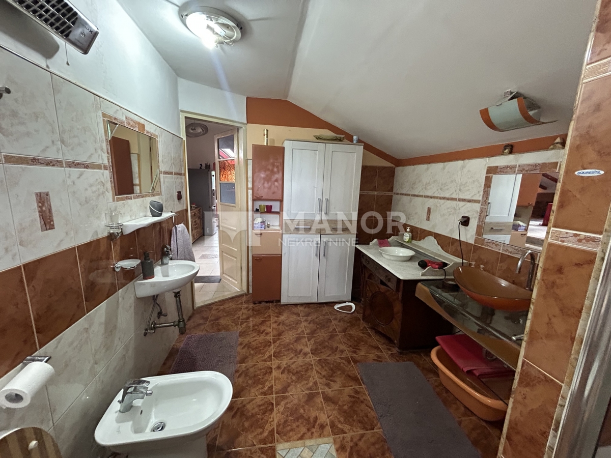 Appartamento Pehlin, Rijeka, 250m2