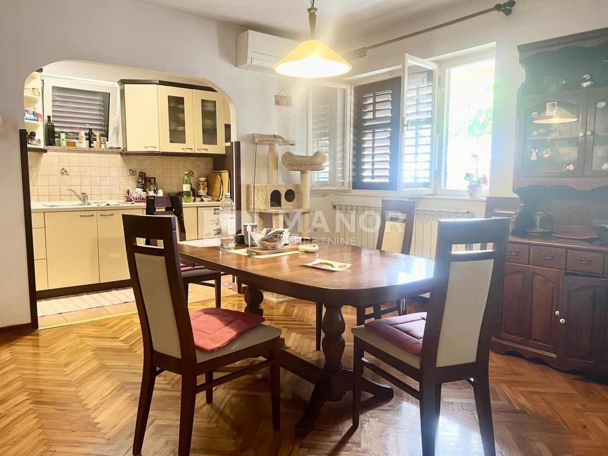 Appartamento Rovinj, 106,75m2