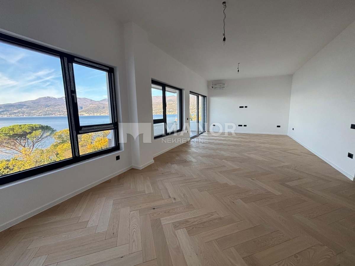 Appartamento Bivio, Rijeka, 121m2