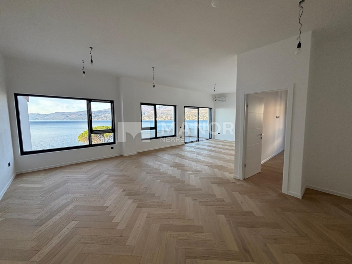 Appartamento Bivio, Rijeka, 121m2