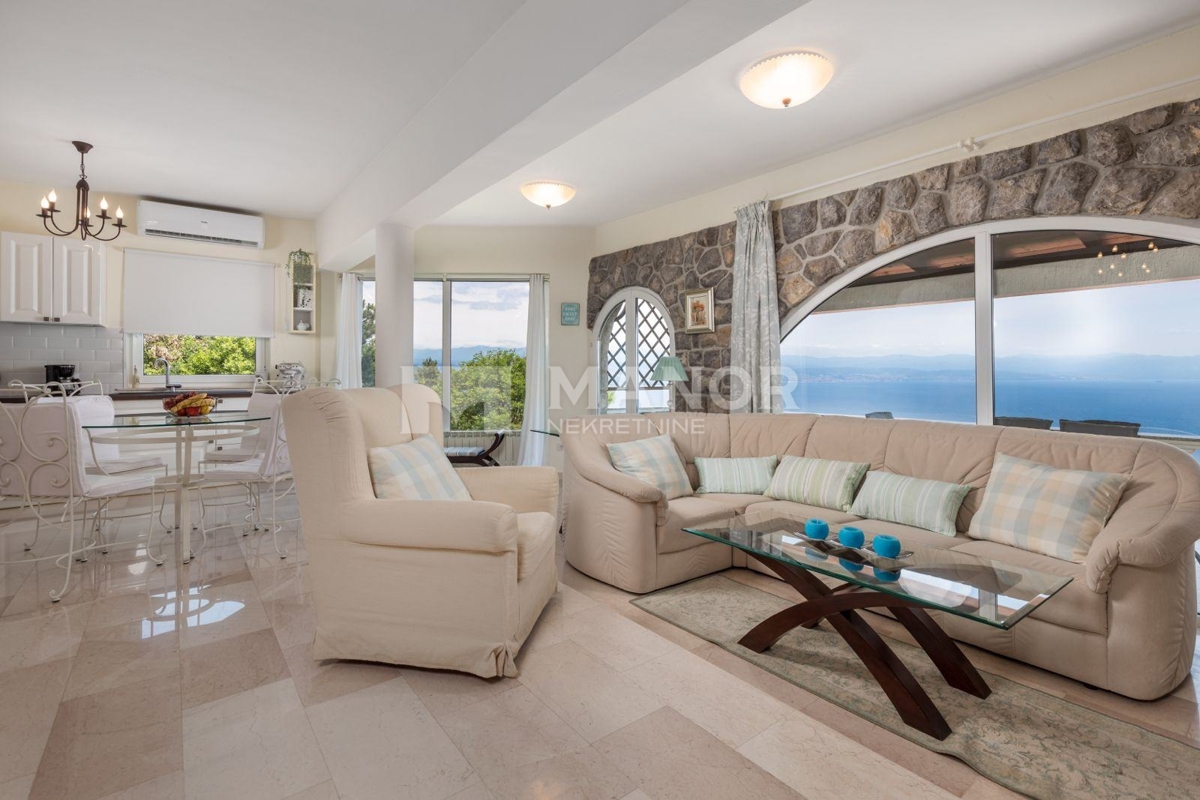 Appartamento Liganj, Lovran, 135m2