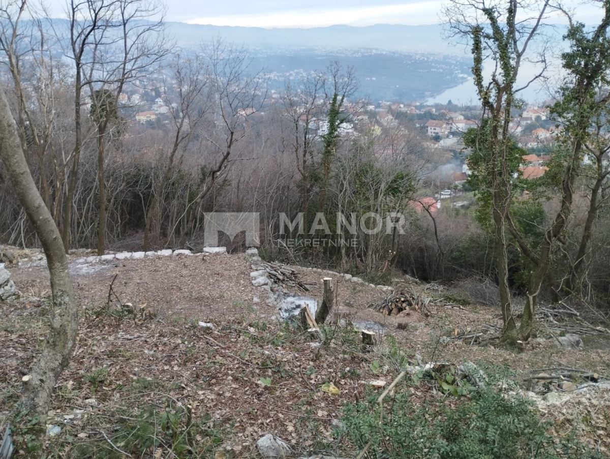 Mihotići, Matulji, 1.552m2