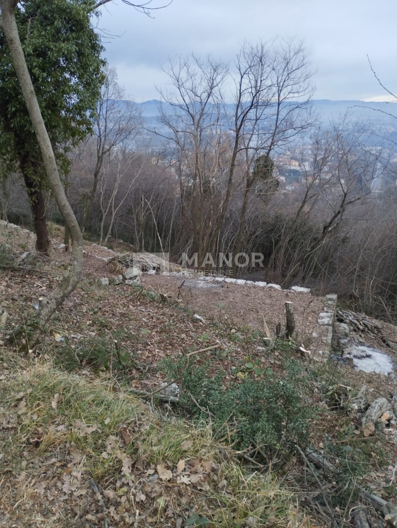 Mihotići, Matulji, 1.552m2