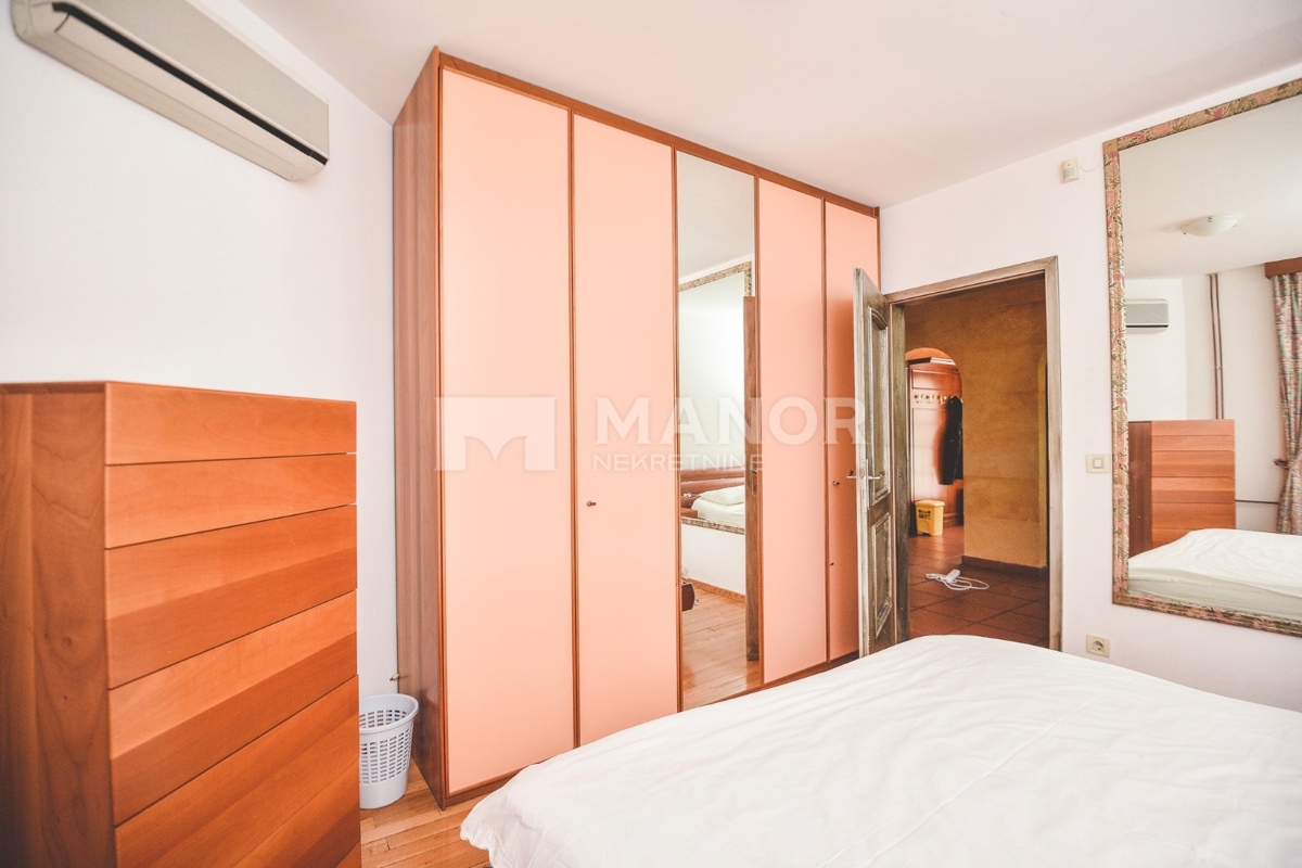 Casa Trsat, Rijeka, 300m2