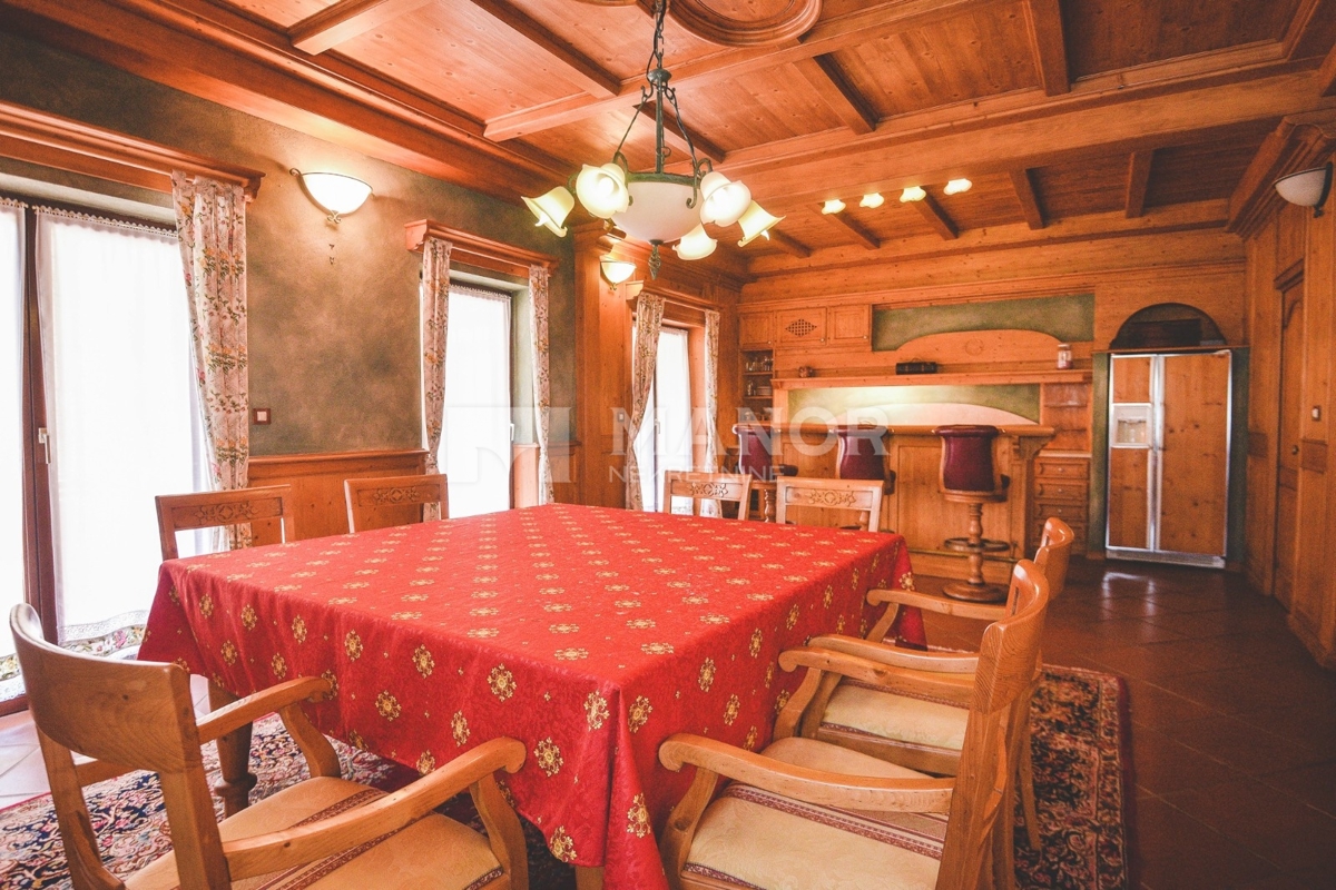 Casa Trsat, Rijeka, 300m2