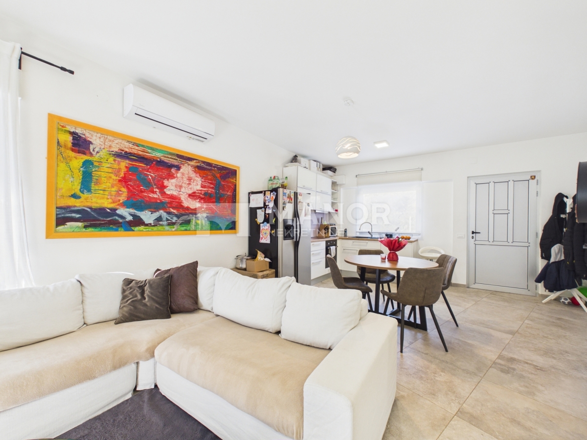 Appartamento Kantrida, Rijeka, 72m2