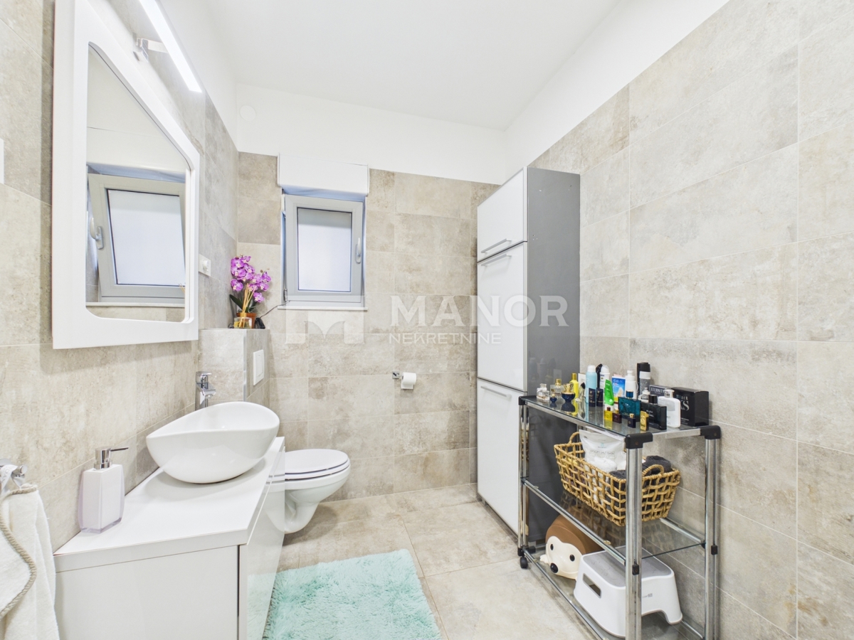 Appartamento Kantrida, Rijeka, 72m2