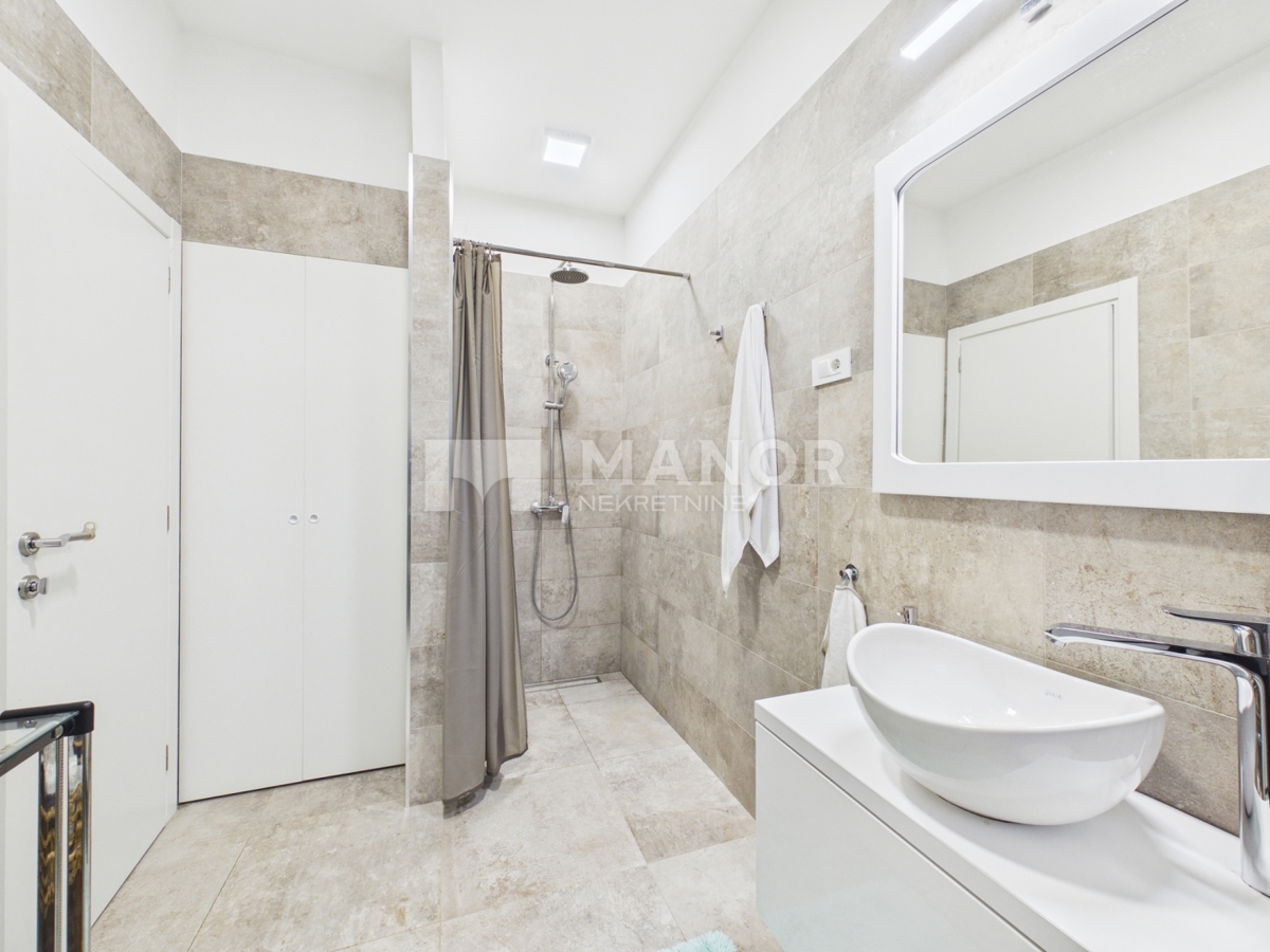 Appartamento Kantrida, Rijeka, 72m2