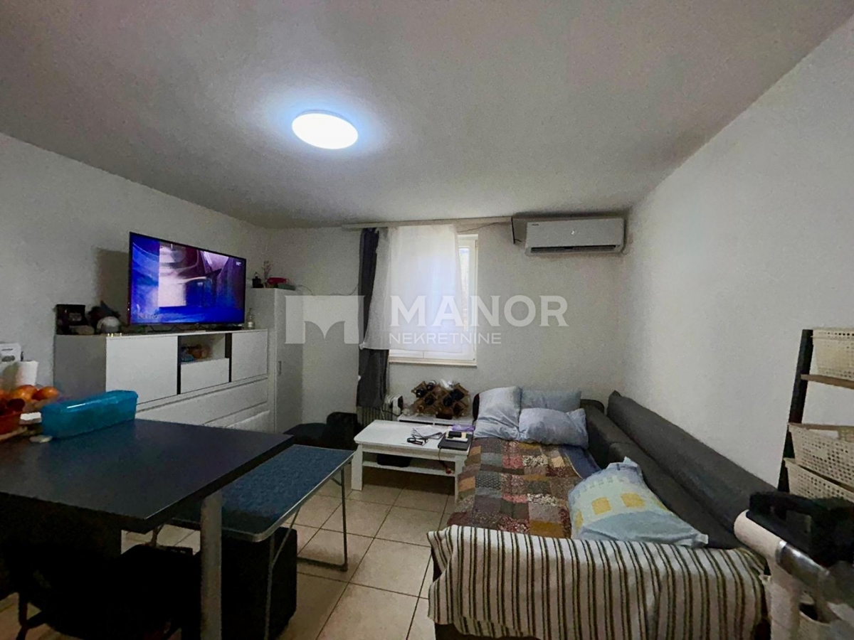 Appartamento Zamet, Rijeka, 30m2