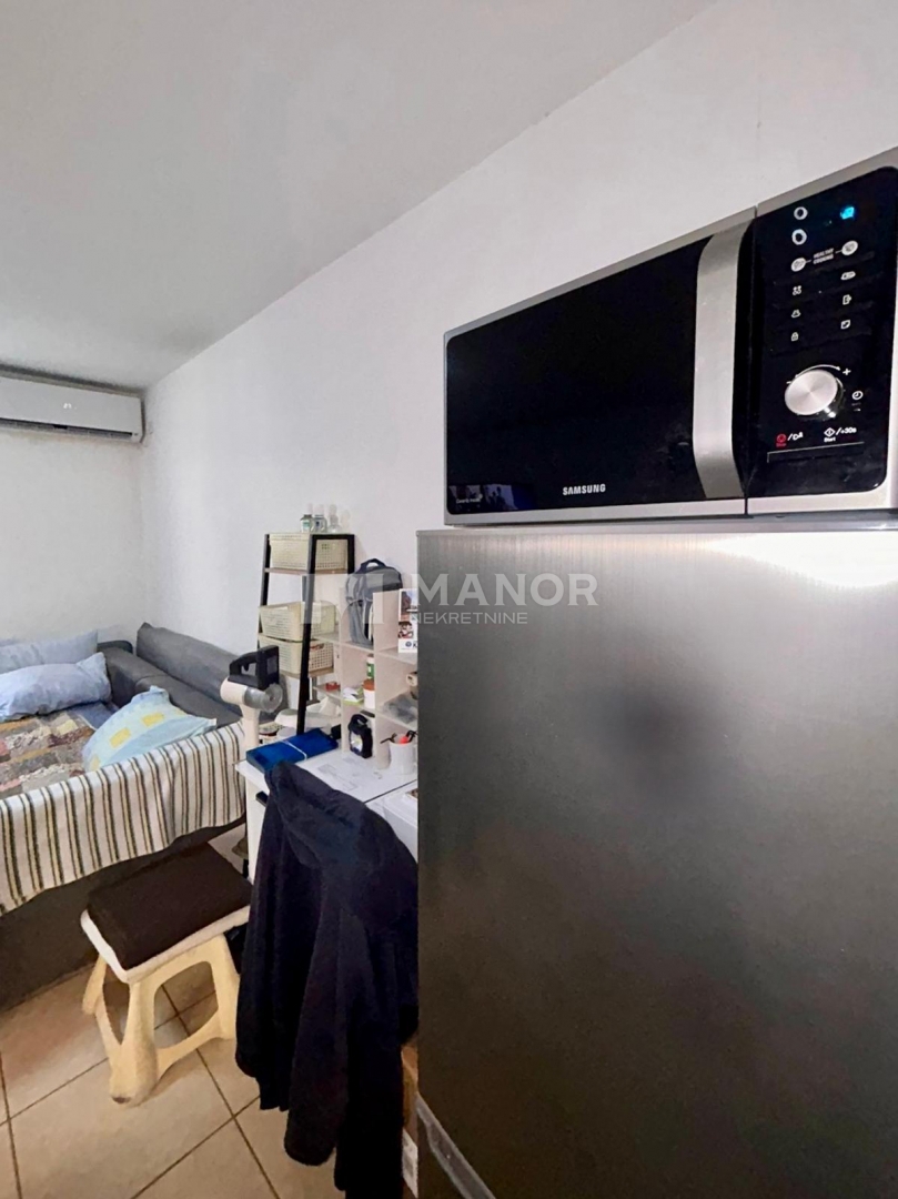 Appartamento Zamet, Rijeka, 30m2