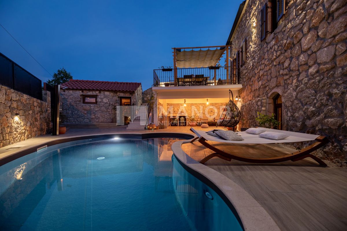 Casa Vrbnik, 254m2