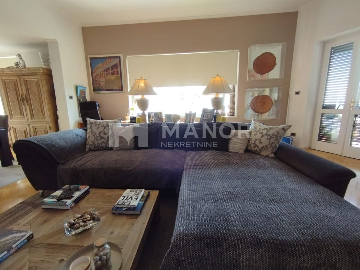 Appartamento Opatija - Centar, Opatija, 125m2