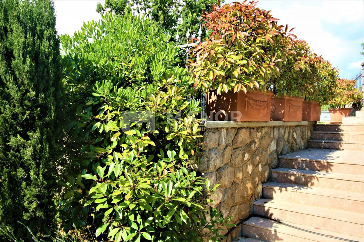 Casa Njivice, Omišalj, 300m2