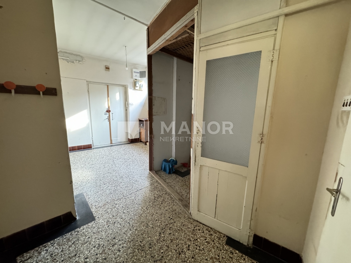 Appartamento Centar, Rijeka, 93m2