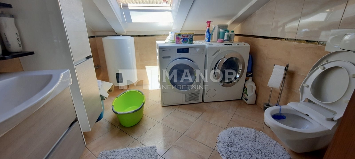 Appartamento Zamet, Rijeka, 109m2