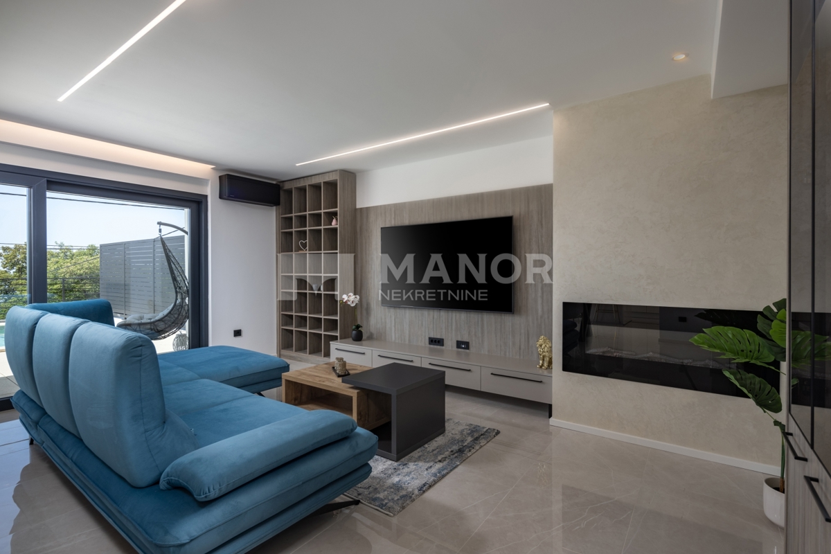 Casa Kostrena, 245m2
