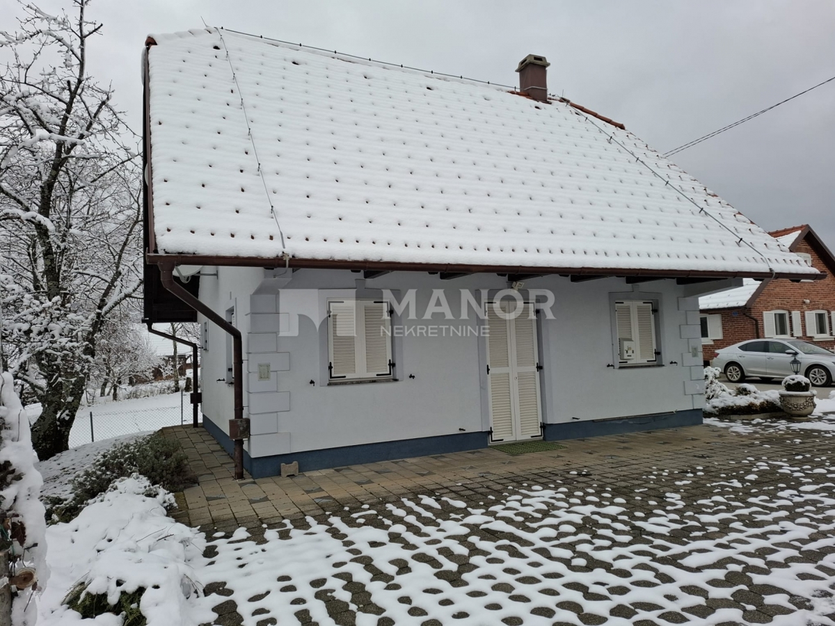 Casa Vivodina, Ozalj, 1m2