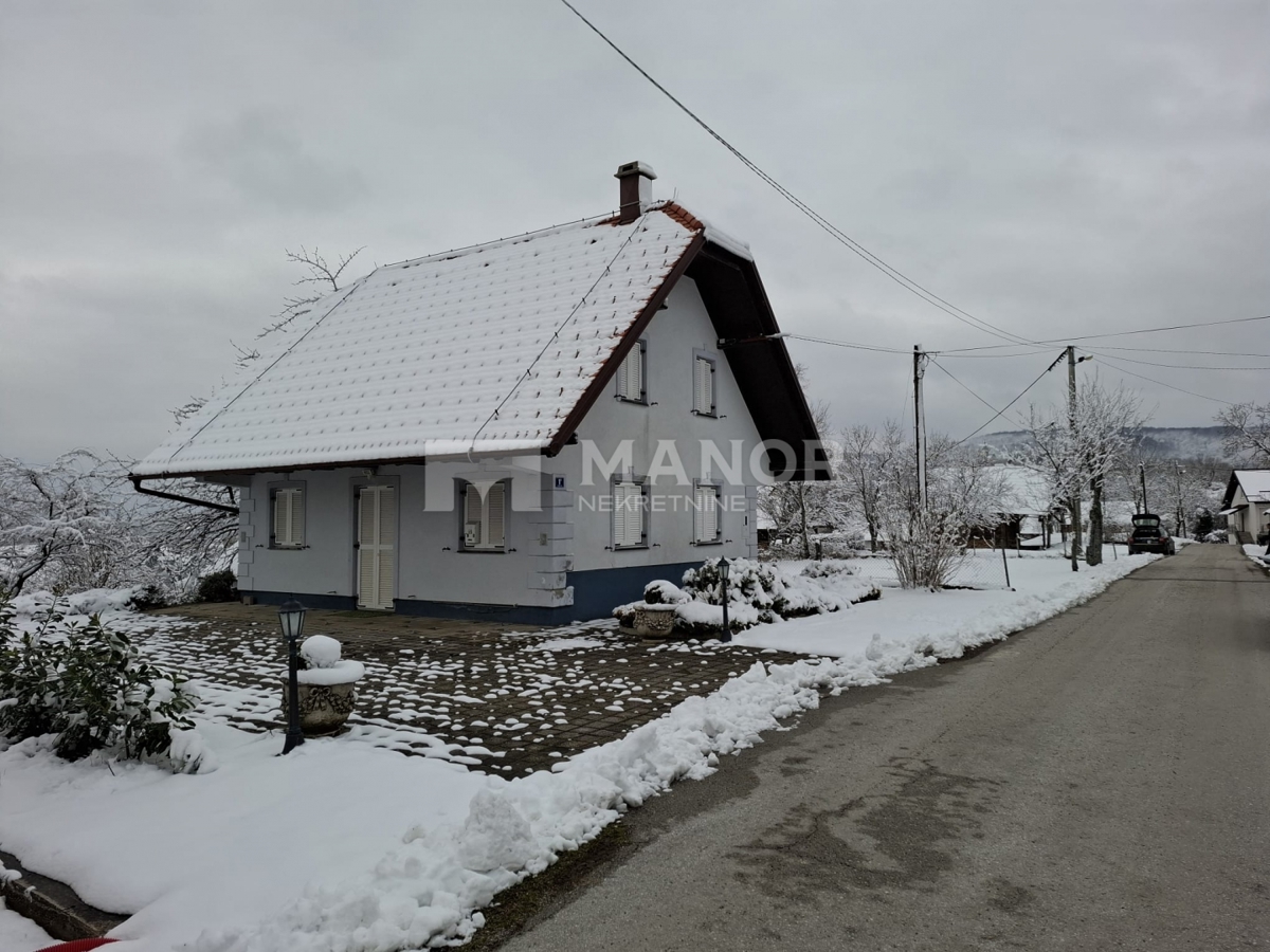 Casa Vivodina, Ozalj, 1m2