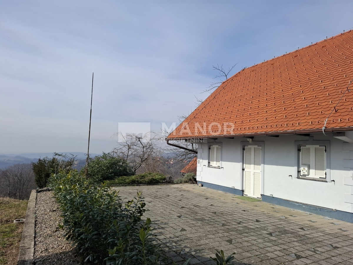 Casa Vivodina, Ozalj, 1m2