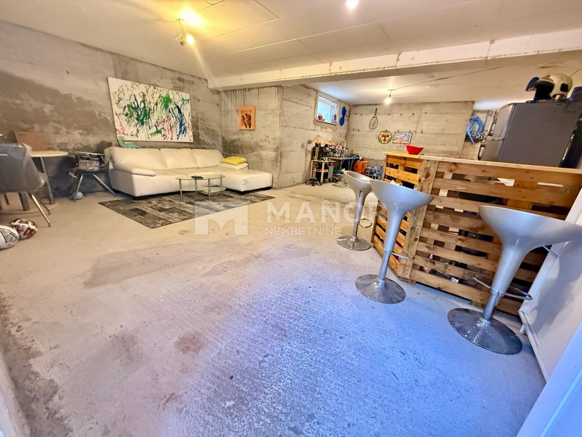 Appartamento Zamet, Rijeka, 68m2