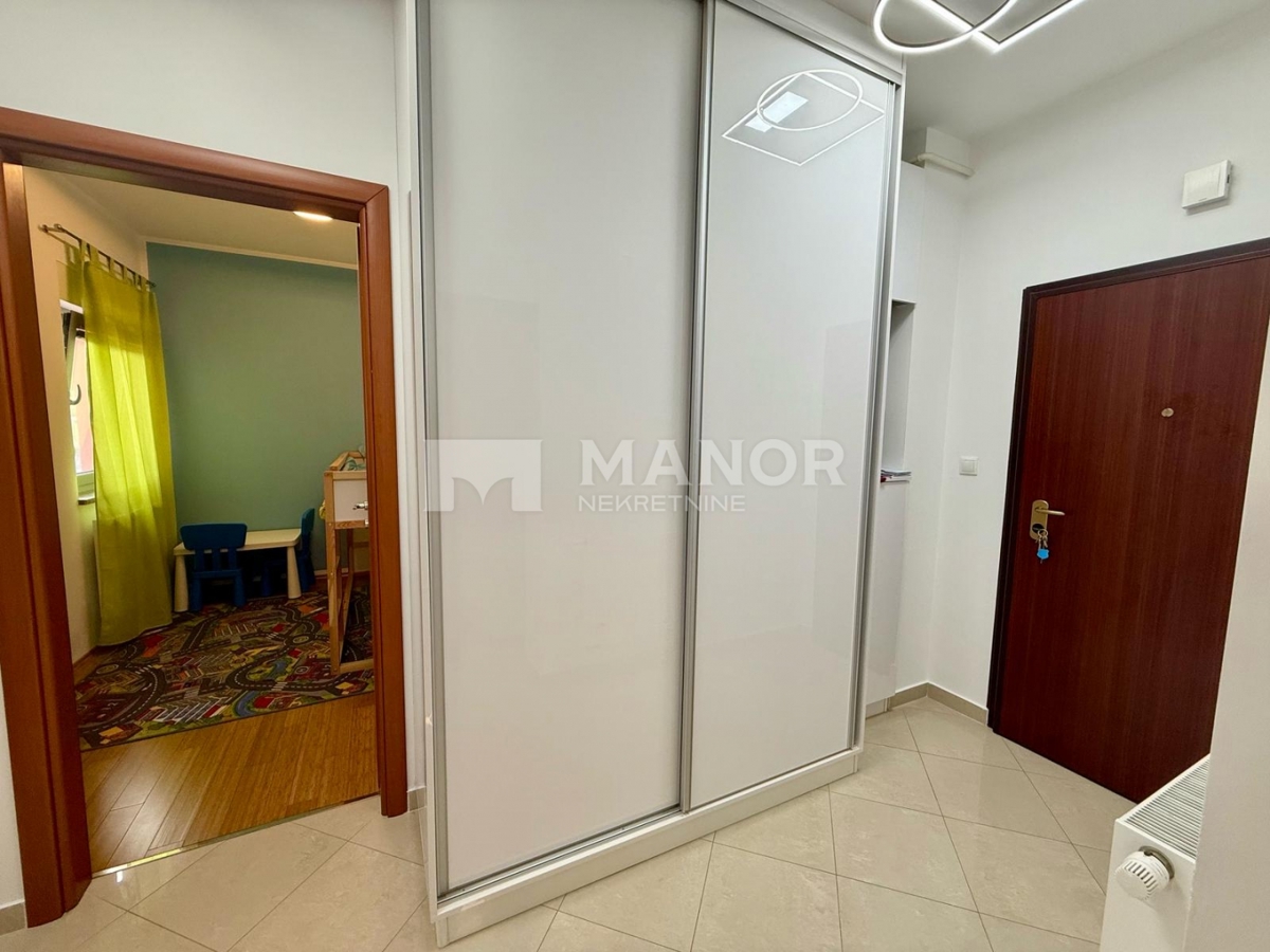 Appartamento Zamet, Rijeka, 68m2